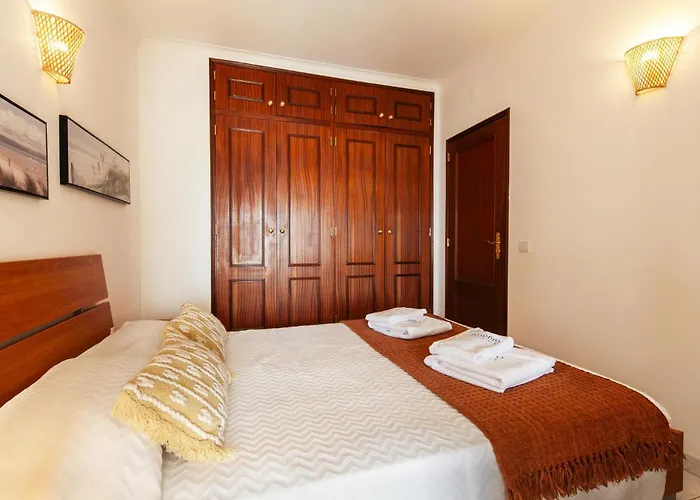 Apartment B37 - Door Lagos