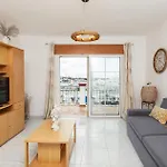 B37 - Door Apartmán